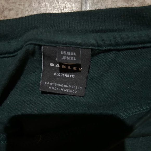 Oakley t-shirt xl - Picture 2 of 3